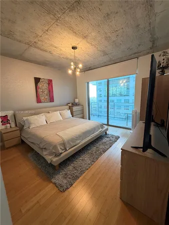 $3,800 | 690 Southwest 1st Court, Unit 2524, Miami, FL 33130