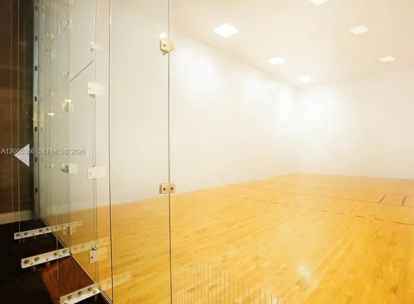 $3,800 | 690 Southwest 1st Court, Unit 2524, Miami, FL 33130