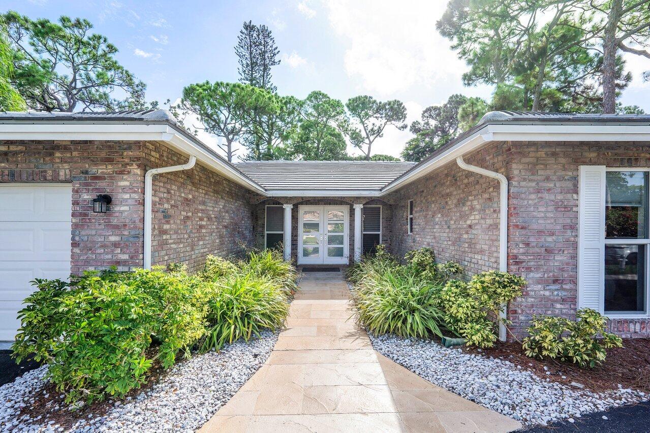 2898 Northwest 24th Terrace Boca Raton, FL 33431 - Photo 2 of 32 002