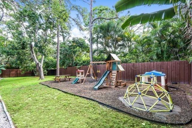 2898 Northwest 24th Terrace Boca Raton, FL 33431 - Photo 27 of 32 27