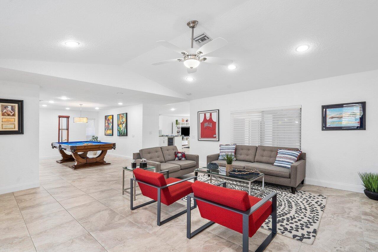 2898 Northwest 24th Terrace Boca Raton, FL 33431 - Photo 4 of 32 004