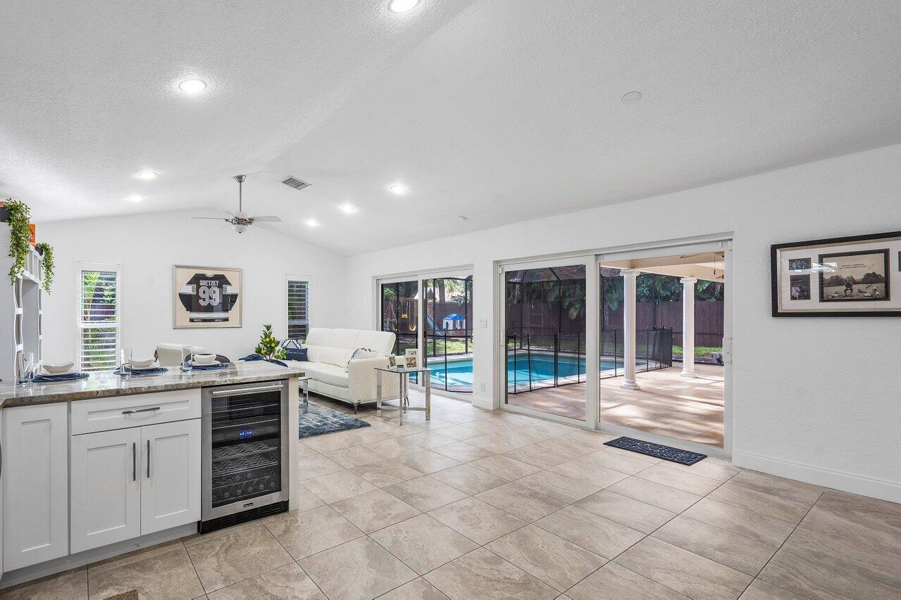 2898 Northwest 24th Terrace Boca Raton, FL 33431 - Photo 10 of 32 012-2898Northwest24thTerrace-BocaRaton-F