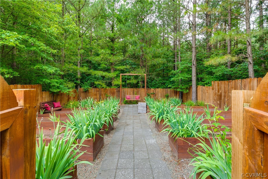 9110 Beaver Bridge Road Moseley, VA 23120 - Photo 47 of 47 Get your Zen on in this marvelous garden!