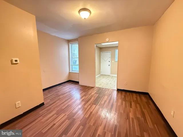 $1,250 | 2219 Winton Street, Philadelphia, PA 19145