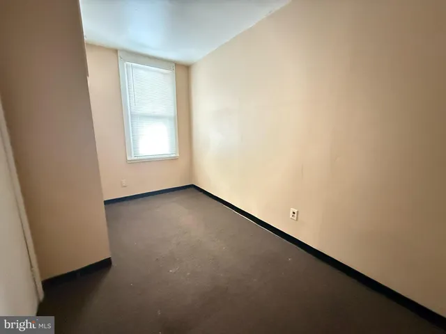 $1,250 | 2219 Winton Street, Philadelphia, PA 19145
