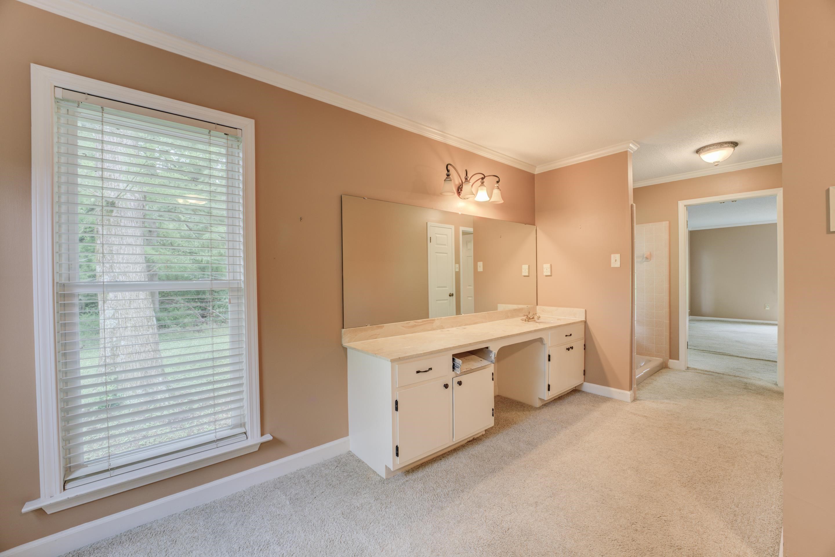 1025 Billy Bryant Road Collierville, TN 38017 - Photo 27 of 39 Gallery Image 27