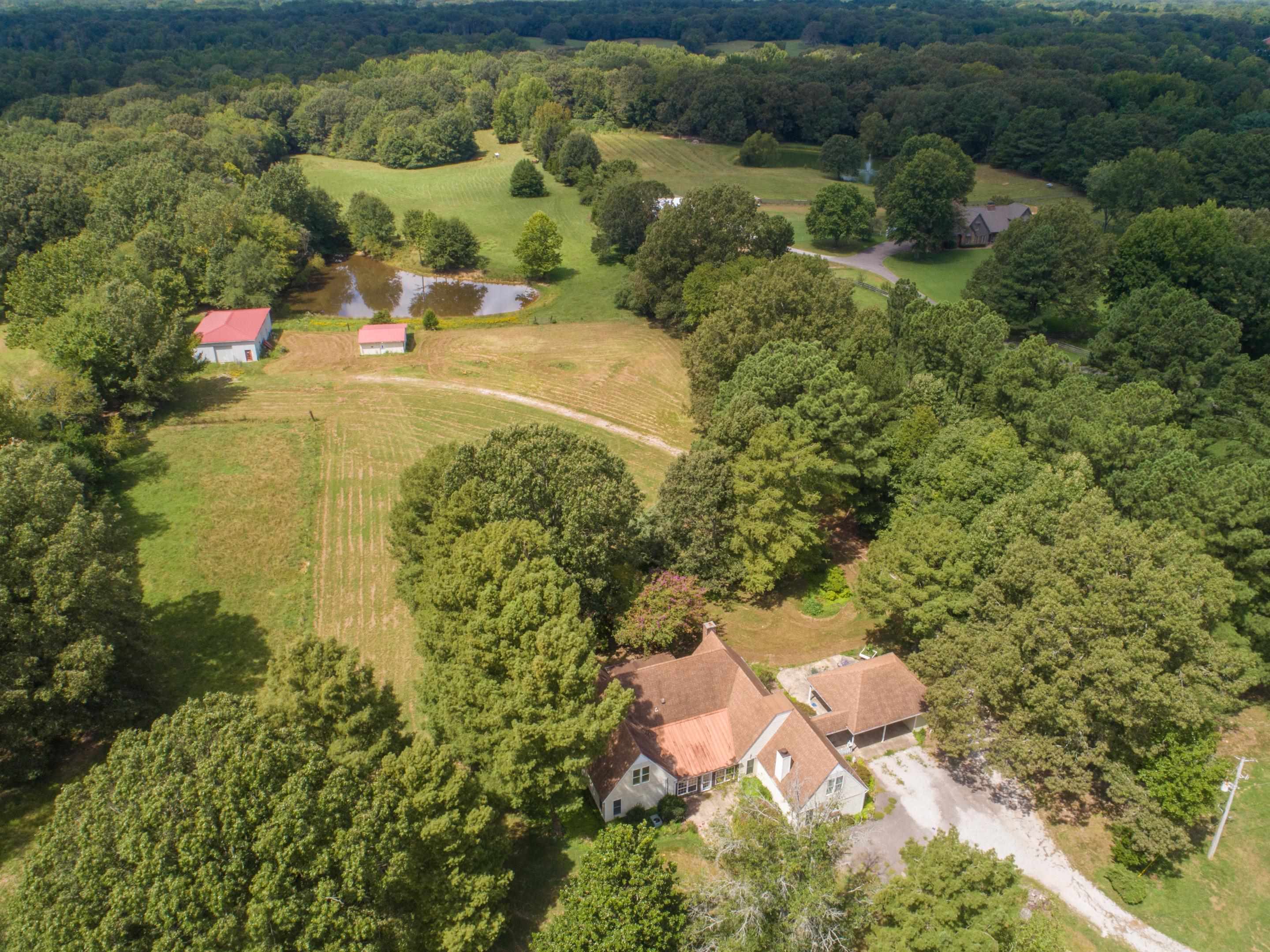 1025 Billy Bryant Road Collierville, TN 38017 - Photo 8 of 39 Gallery Image 8