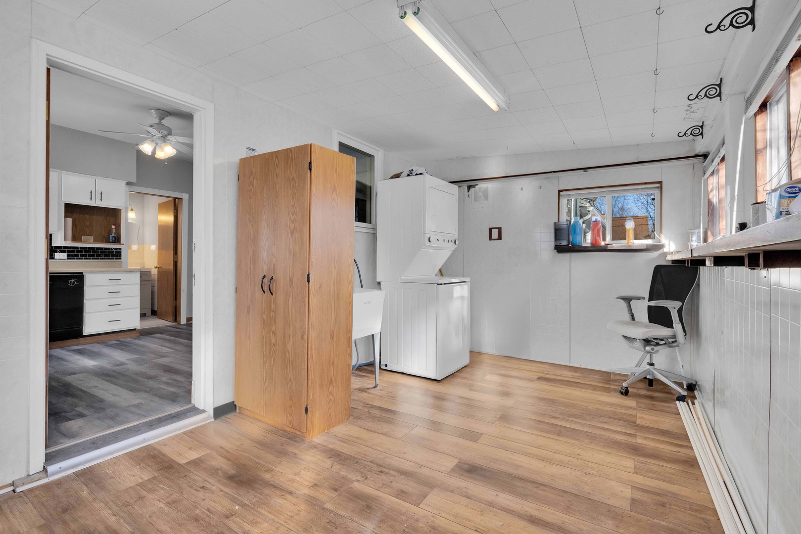 515 Orange Street Elgin, IL 60123 - Photo 16 of 28