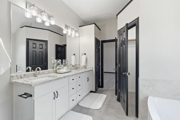 $493,900 | 219 East Vine Street, Keller, TX 76248