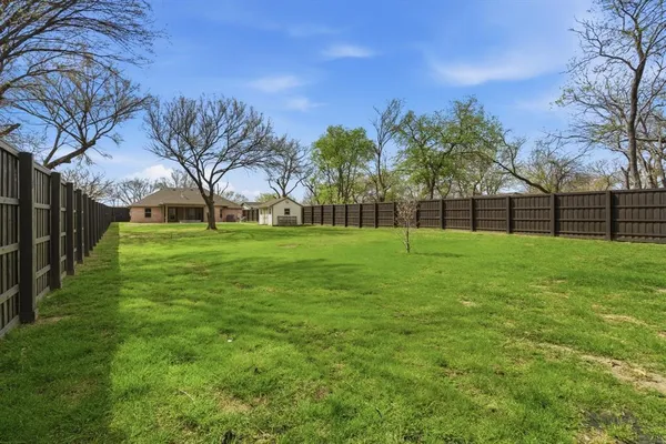 $493,900 | 219 East Vine Street, Keller, TX 76248