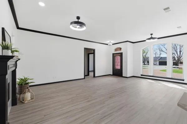$493,900 | 219 East Vine Street, Keller, TX 76248