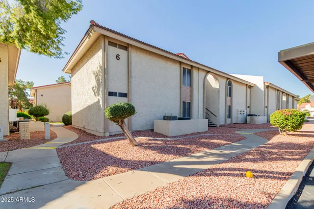 $256,900 | 10610 South 48th Street, Unit 2013, Phoenix, AZ 85044