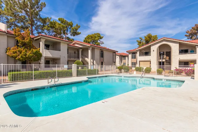 $256,900 | 10610 South 48th Street, Unit 2013, Phoenix, AZ 85044