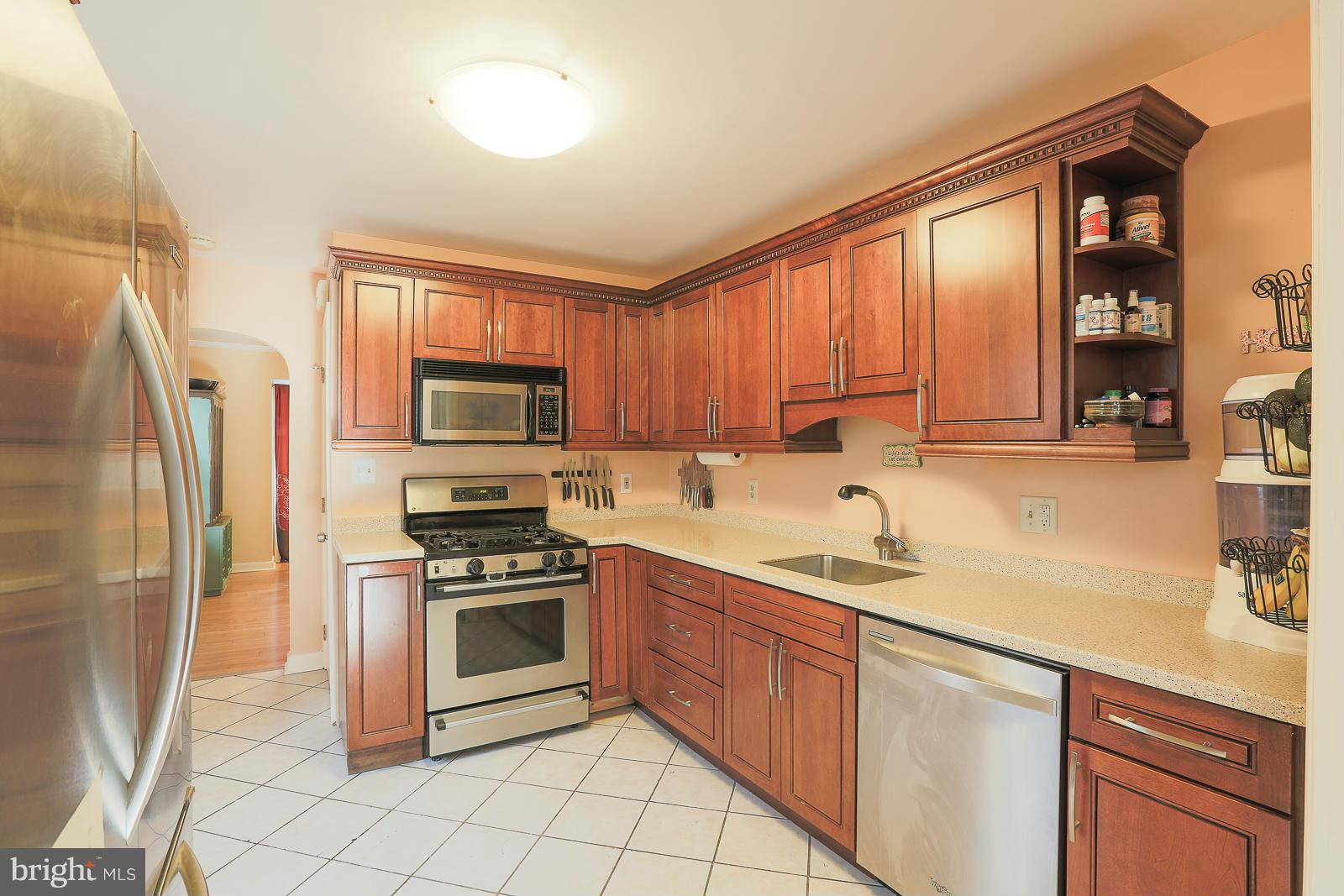 2409 Taney Road Baltimore, MD 21209 - Photo 14 of 30 Kitchen