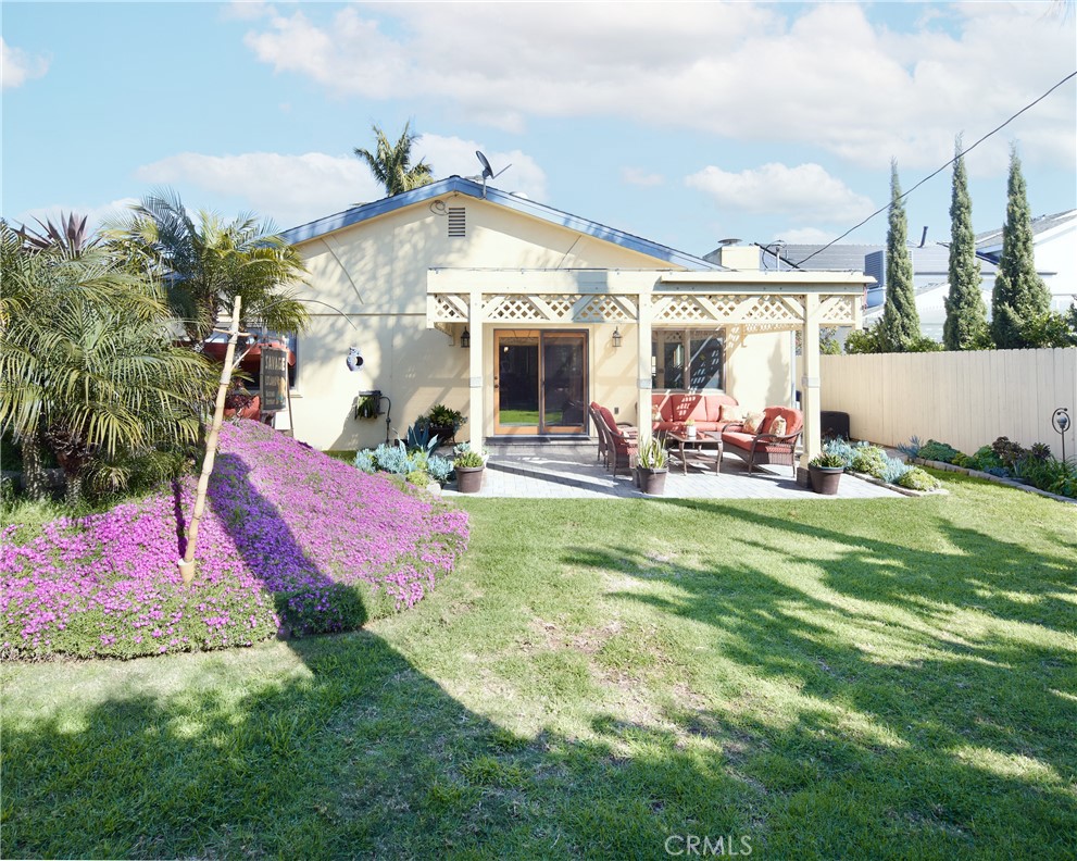 615 Bungalow Drive El Segundo, CA 90245 - Photo 11 of 28 a view of a front of a house with a yard
