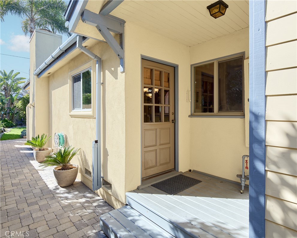 615 Bungalow Drive El Segundo, CA 90245 - Photo 25 of 28 a view of a entryway door of the house