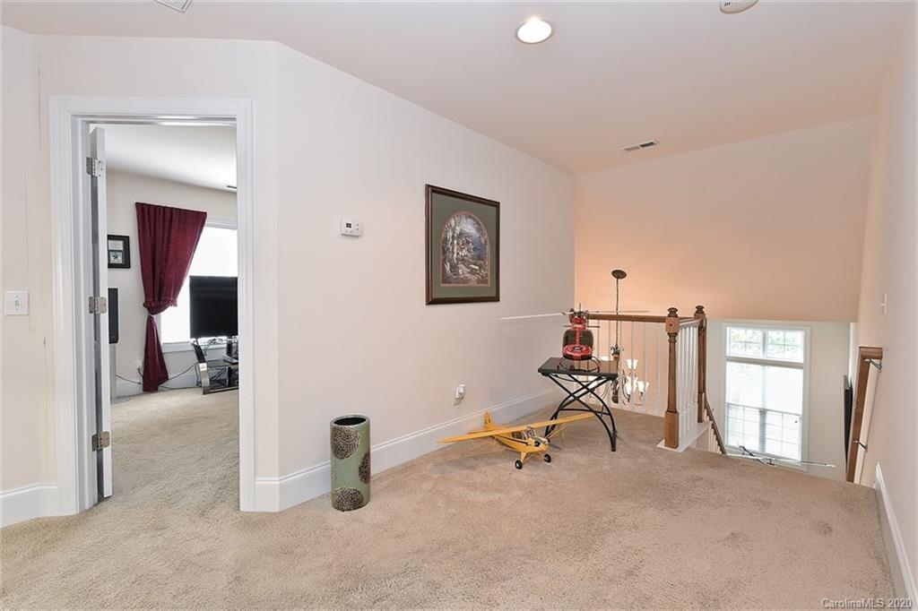 10833 Round Rock Road, Unit 16 Charlotte, NC 28277 - Photo 22 of 32 Gallery Image 22