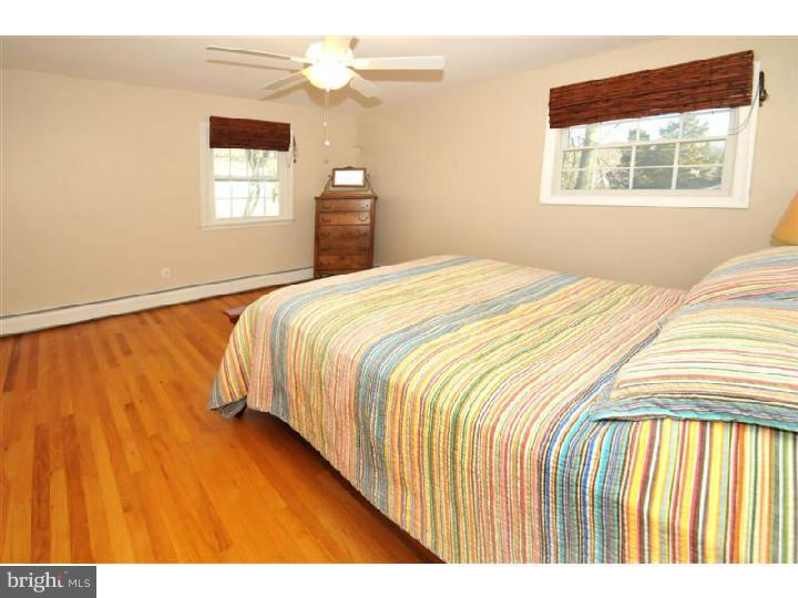 704 Meadowlark Road Audubon, PA 19403 - Photo 18 of 25 Gallery Image 18