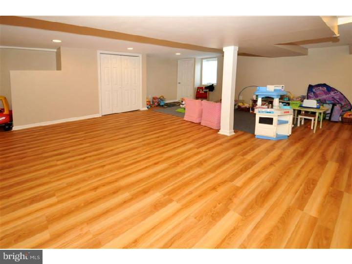 704 Meadowlark Road Audubon, PA 19403 - Photo 21 of 25 Gallery Image 21