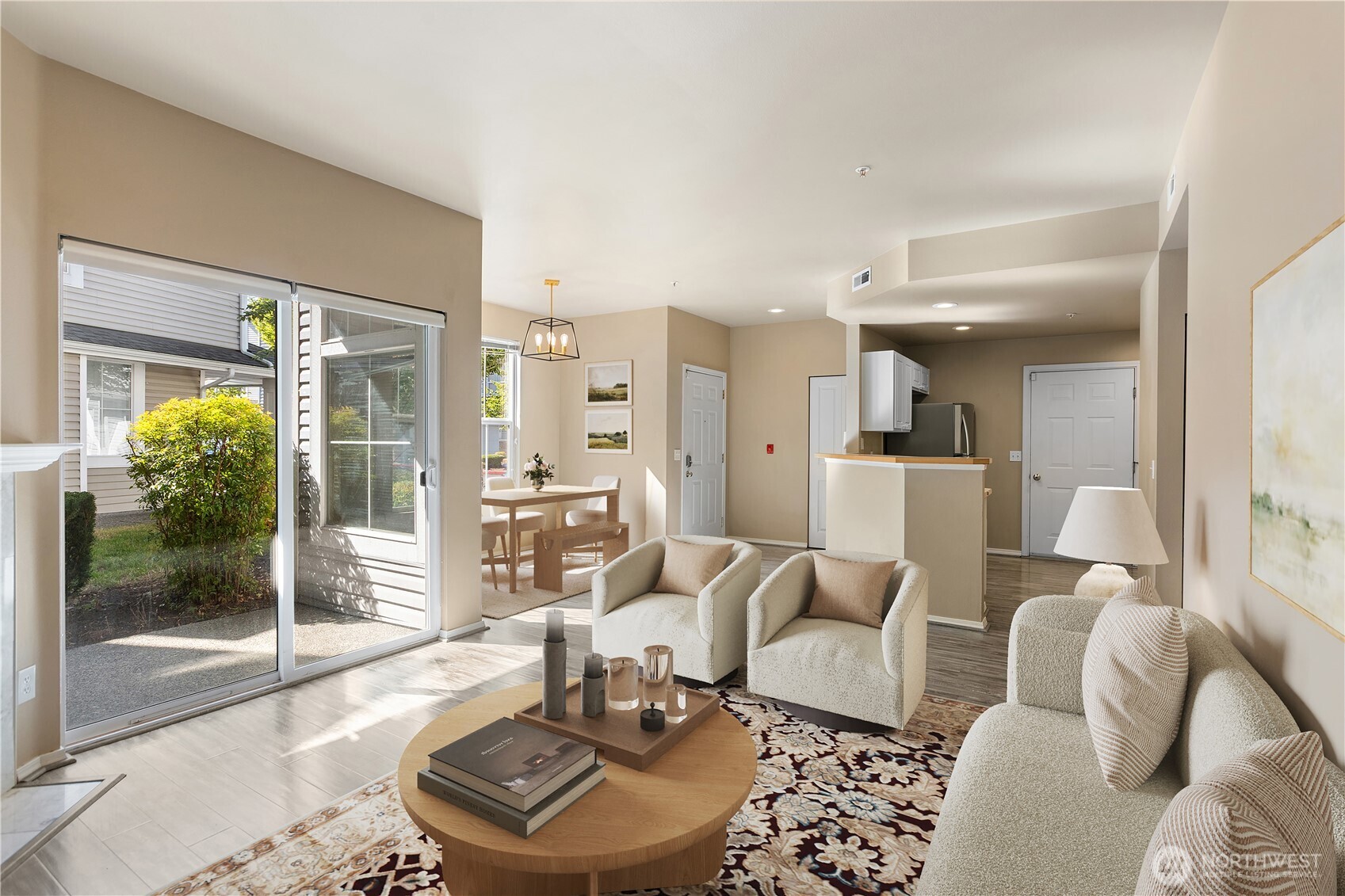 5230 238th Lane Southeast Issaquah, WA 98029 - Photo 5 of 17 Gallery Image 5