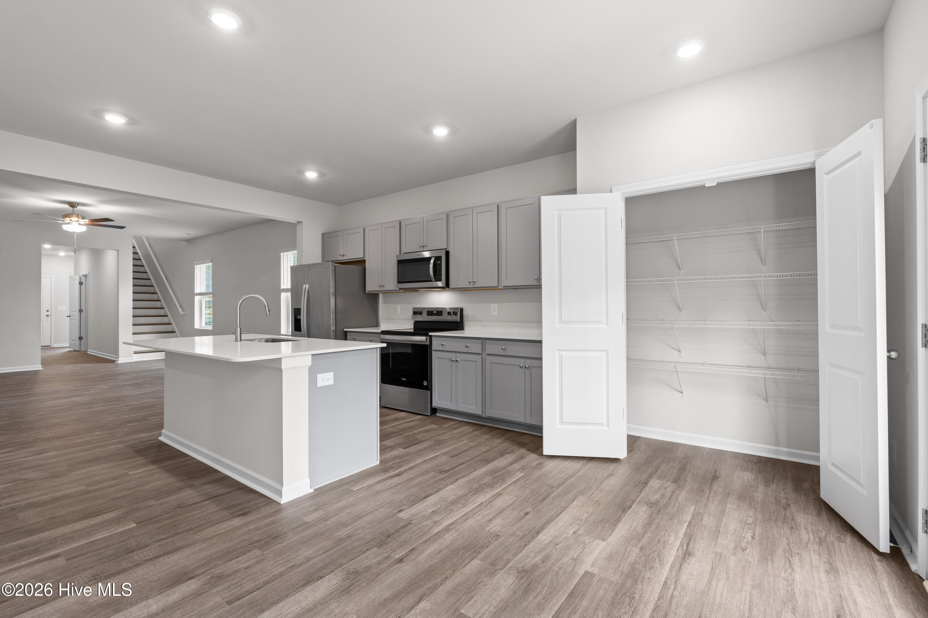 906 Lanyard Lane New Bern, NC 28560 - Photo 10 of 48 Lot 405-T 906 Lanyard Dr Givens (38)