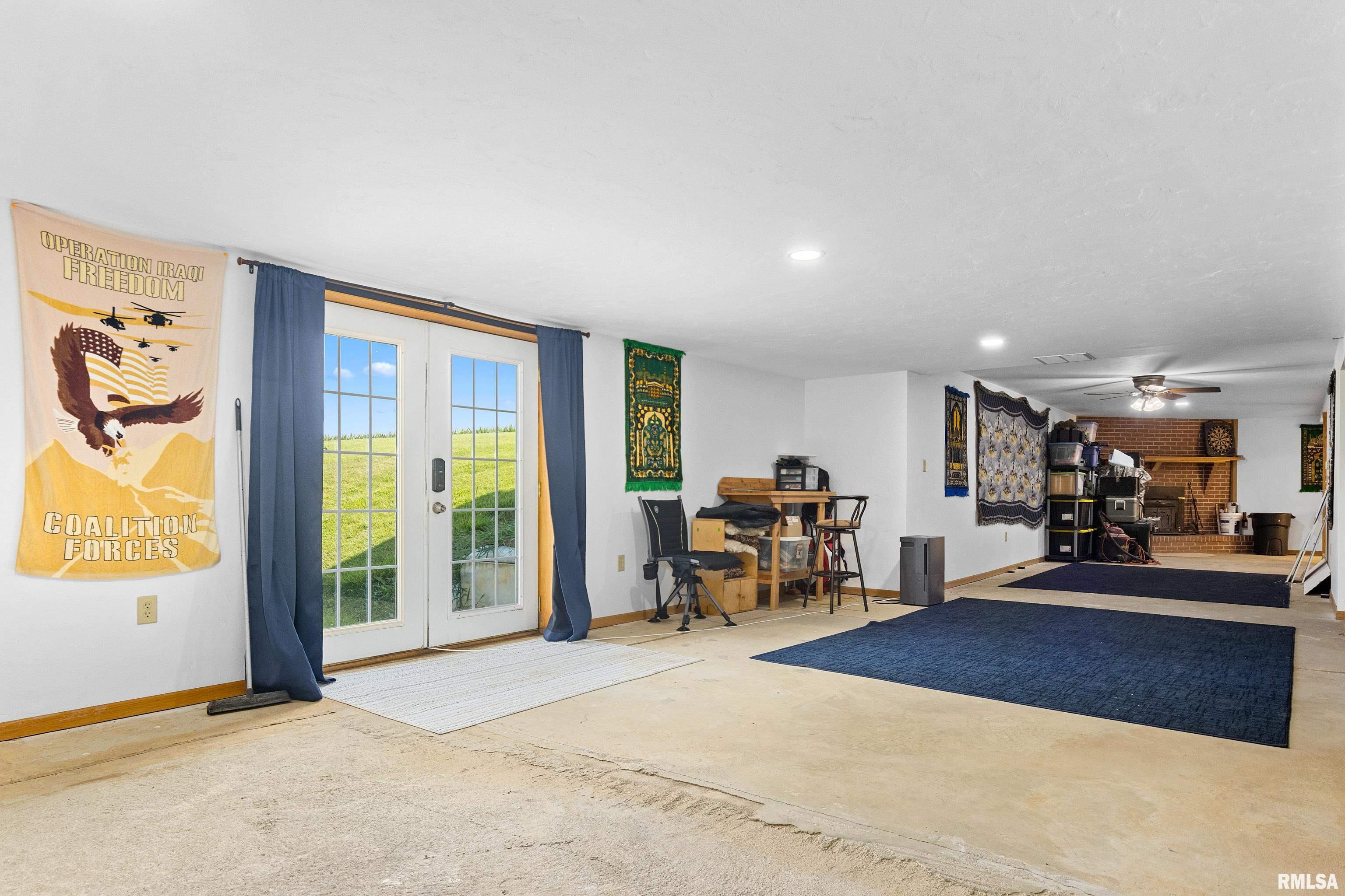 23677 East Park Road Farmington, IL 61531 - Photo 36 of 39
