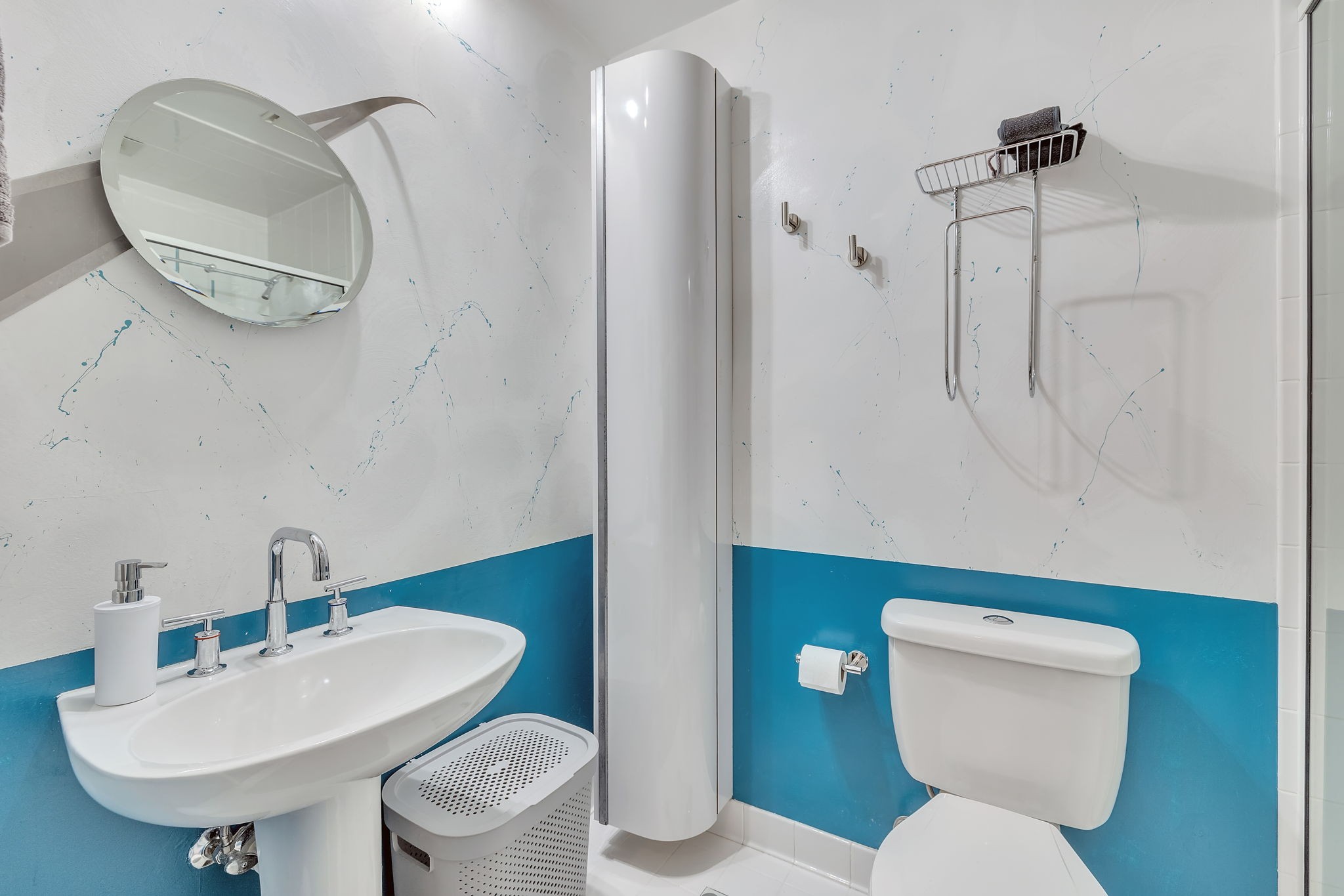 214 Harpers Mill Road Hermitage, TN 37076 - Photo 19 of 42 a bathroom with a toilet a sink and mirror
