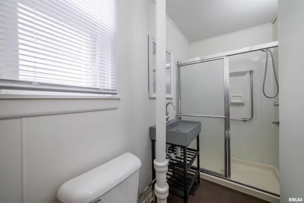$69,900 | 1320 North 11th Street, Quincy, IL 62301