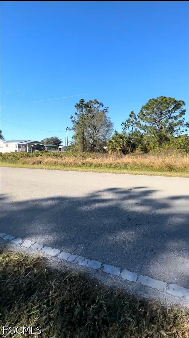 360 North Quebrada Street Clewiston, FL 33440 - Photo 8 of 9 a view of an ocean and beach