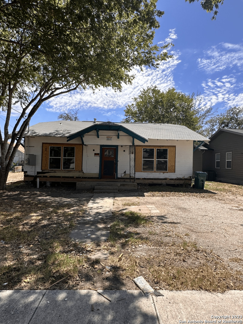 454 West Harding Blvd