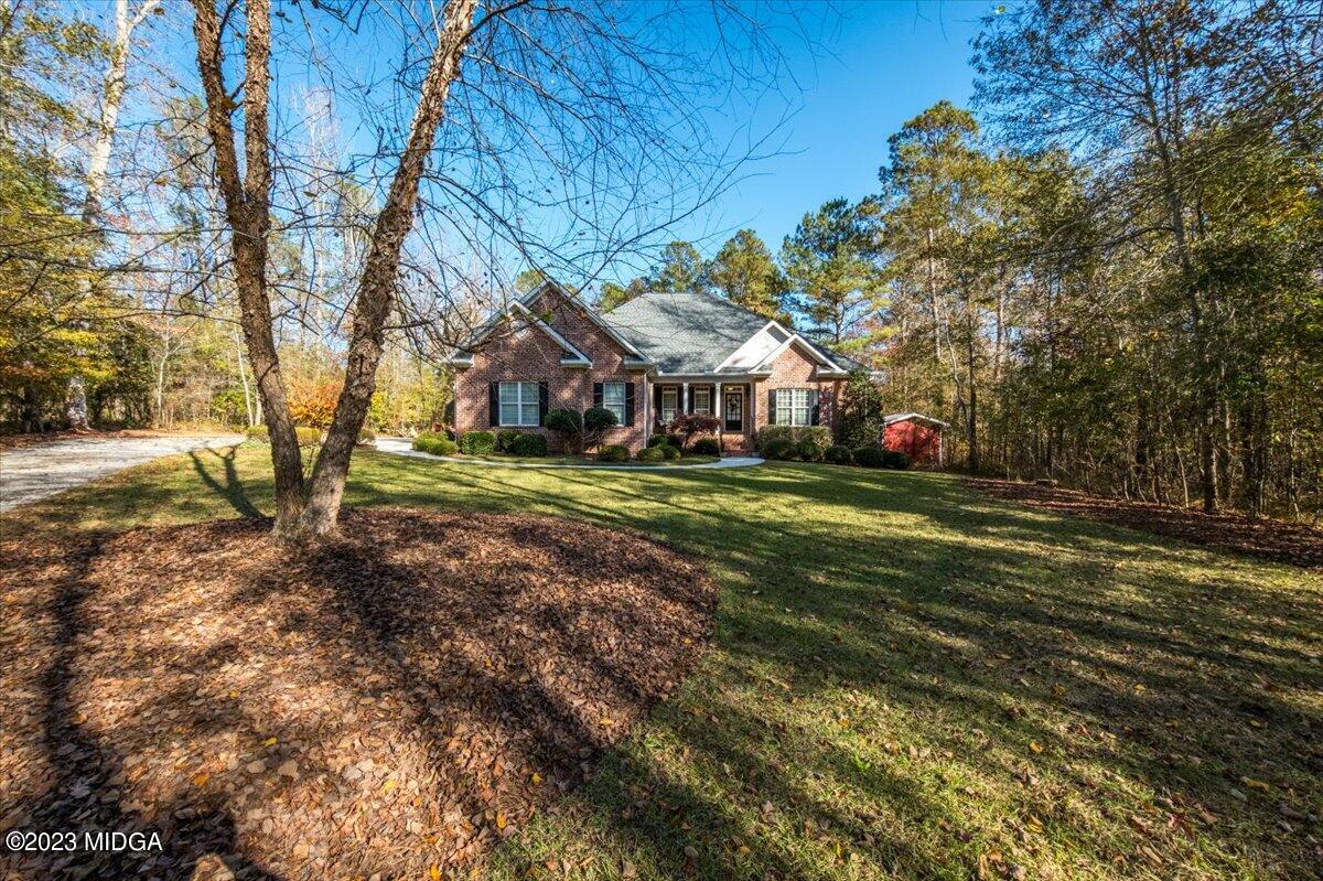 60 Walden Road Forsyth, GA 31029 - Photo 31 of 31 a view of a volley ball court