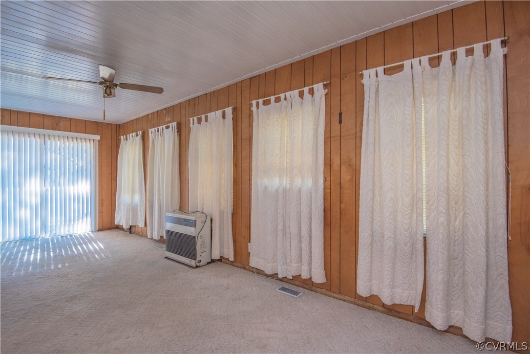 969 Greys Point Road Topping, VA 23169 - Photo 12 of 42 Gallery Image 12