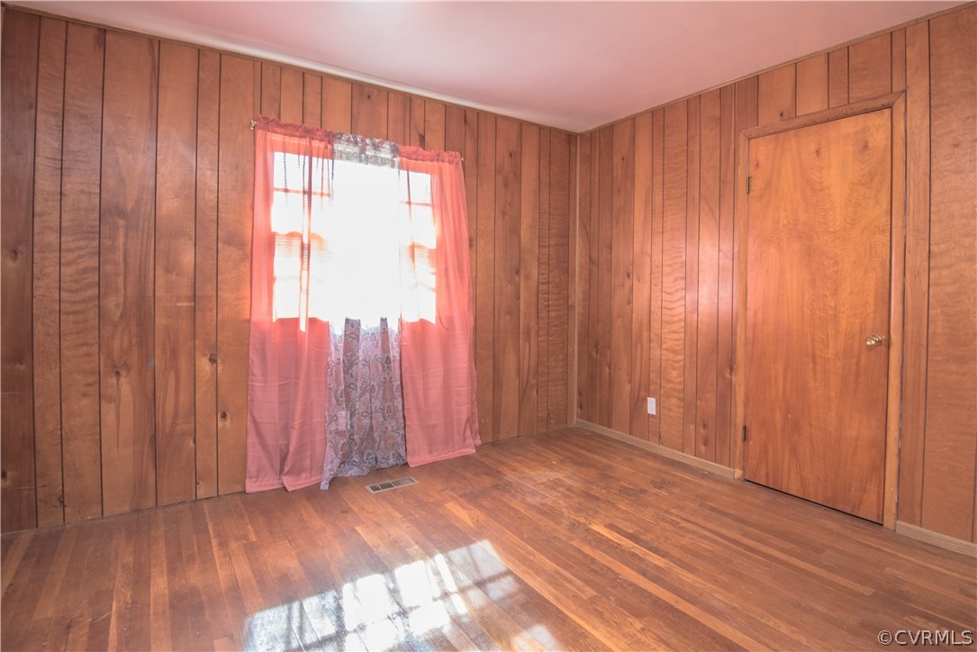 969 Greys Point Road Topping, VA 23169 - Photo 34 of 42 Gallery Image 34