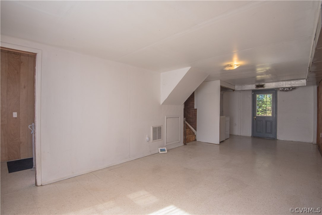 969 Greys Point Road Topping, VA 23169 - Photo 37 of 42 Gallery Image 37