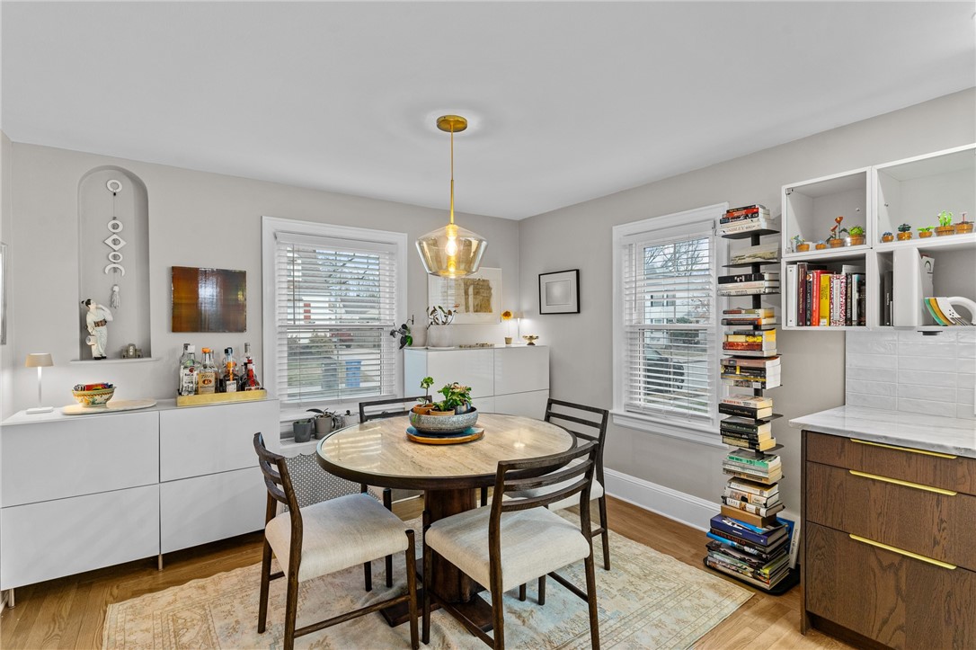 31 Intervale Road Cranston, RI 02910 - Photo 7 of 43