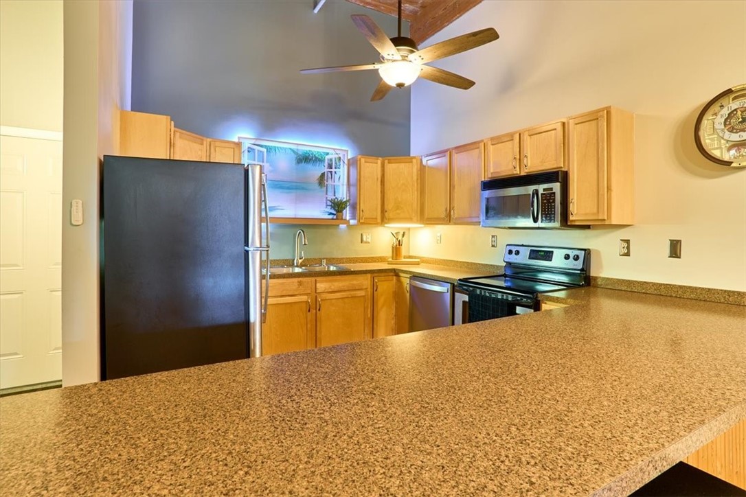 63 Blakeley Street, Unit 110 Woonsocket, RI 02895 - Photo 9 of 28