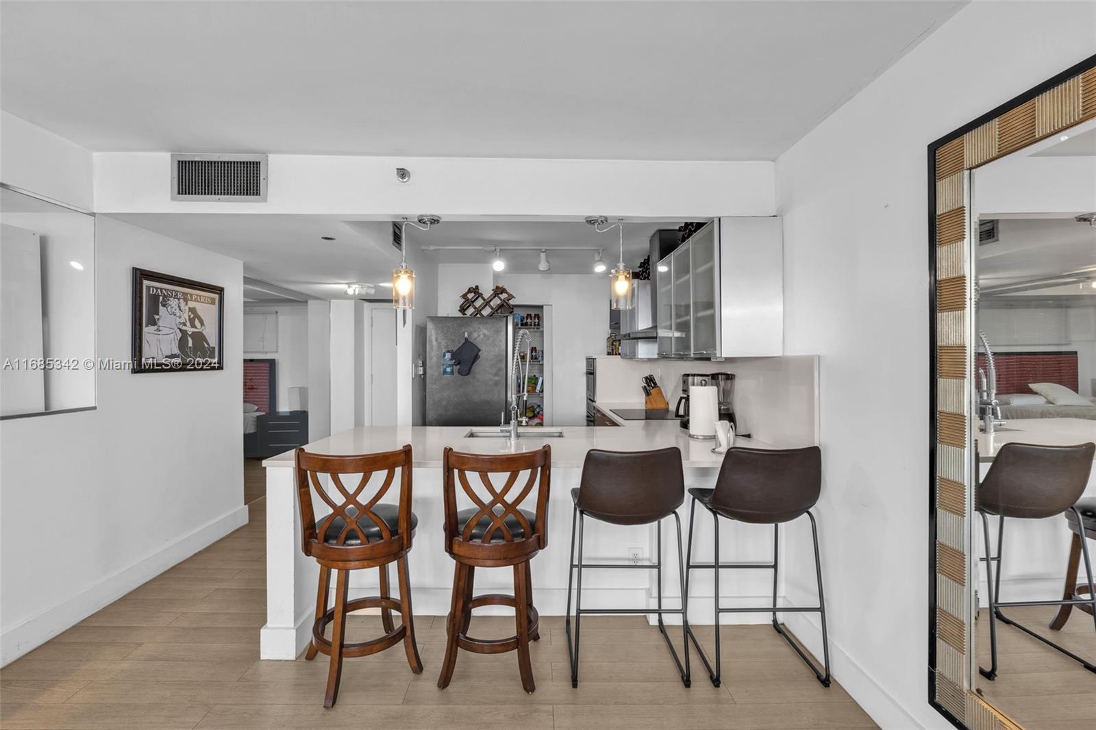 Omni Miami, FL 33132 - Photo 48 of 51 a view of a dining room with furniture