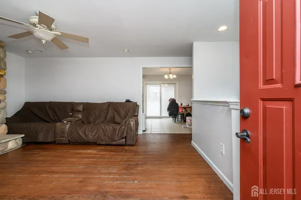 $580,000 | 384 Cook Road, Jackson, NJ 08527
