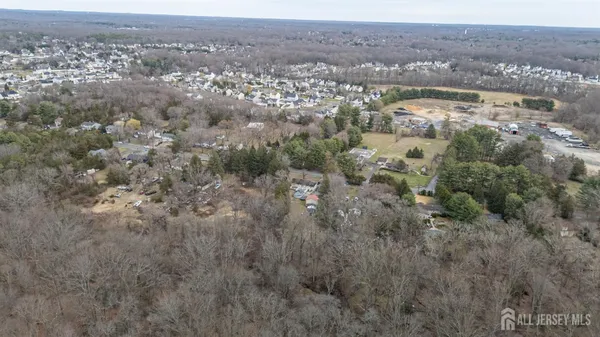 $580,000 | 384 Cook Road, Jackson, NJ 08527