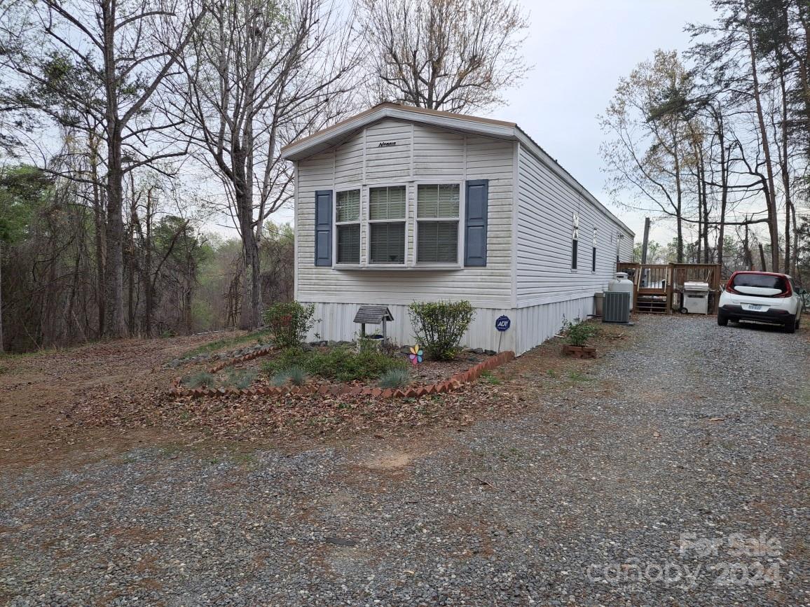 119 Williston Drive Rutherfordton, NC 28139 - Photo 4 of 14 Gallery Image 4