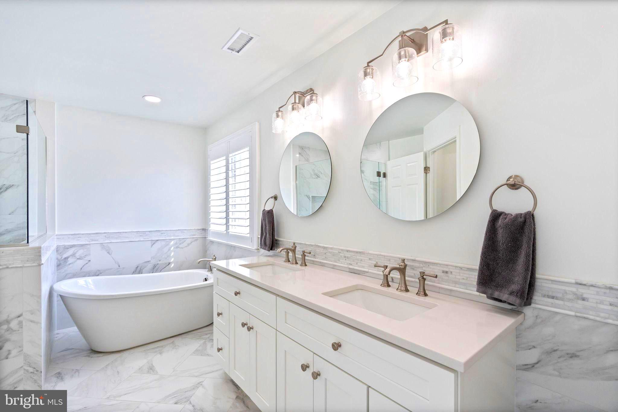 1231 Corbett Road Monkton, MD 21111 - Photo 44 of 107 Primary En-Suite Bathroom