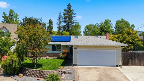 $658,000 | 7114 Belita Avenue, Rohnert Park, CA 94928