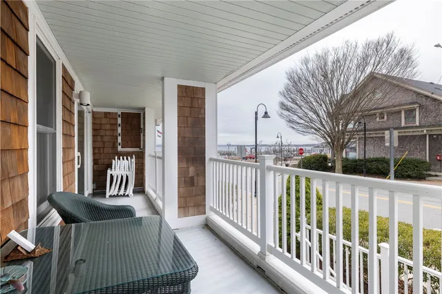 $1,100,000 | 53 Conanicus Avenue, Unit 1F, Jamestown, RI 02835