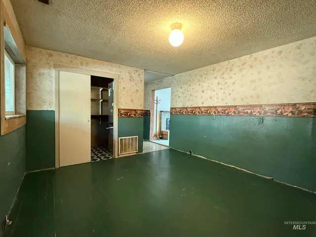 $224,900 | 2395 Villard Street, Pomeroy, WA 99347