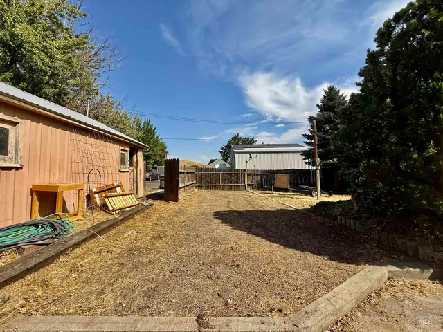 $224,900 | 2395 Villard Street, Pomeroy, WA 99347