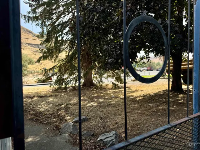 $224,800 | 2395 Villard Street, Pomeroy, WA 99347