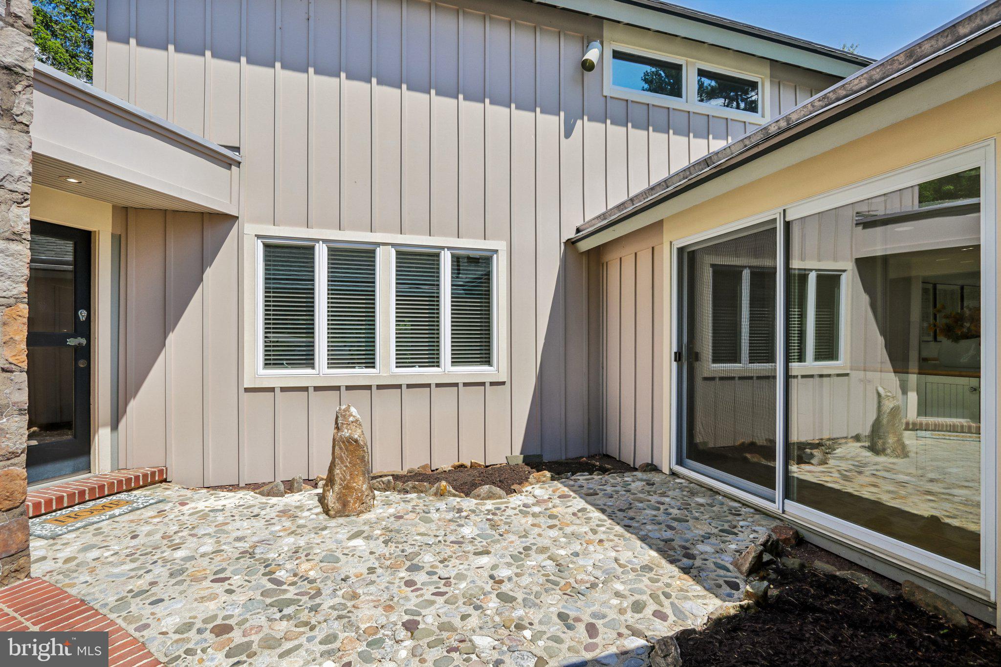 1673 Paper Mill Road Jenkintown, PA 19046 - Photo 7 of 73 Entrance to mudroom