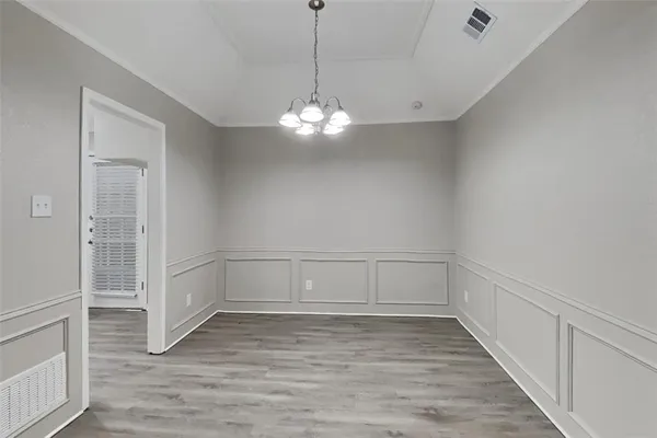 $1,975 | 406 West Marble Street, Wylie, TX 75098