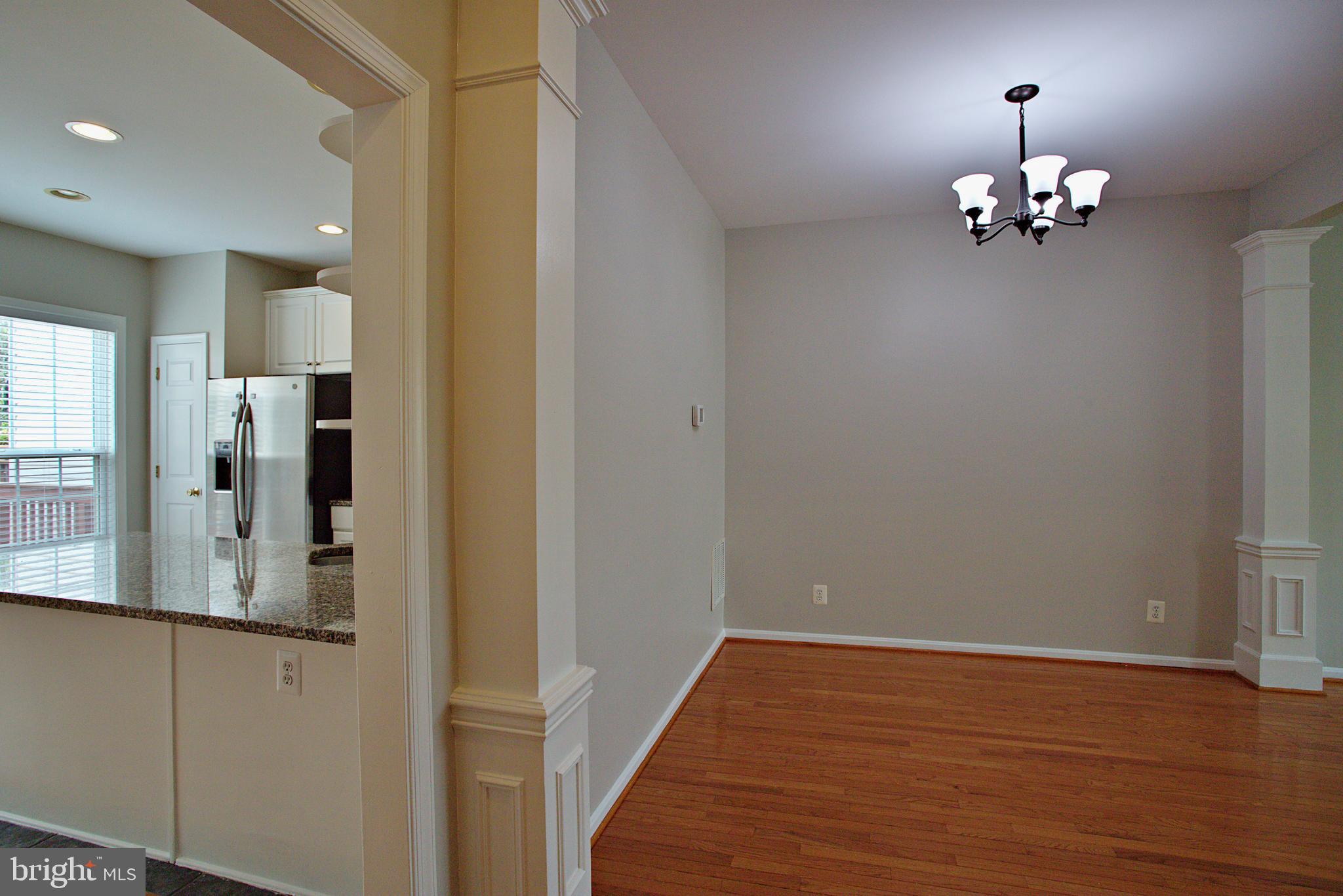 8239 Singleleaf Lane Lorton, VA 22079 - Photo 14 of 48