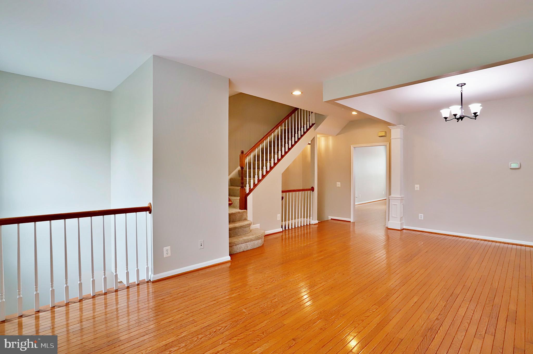 8239 Singleleaf Lane Lorton, VA 22079 - Photo 18 of 48